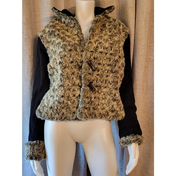 Fjall Nordic Design Faux Fur Wool Reversible Bison Jacket Womens Toggle Button L - Picture 1 of 10